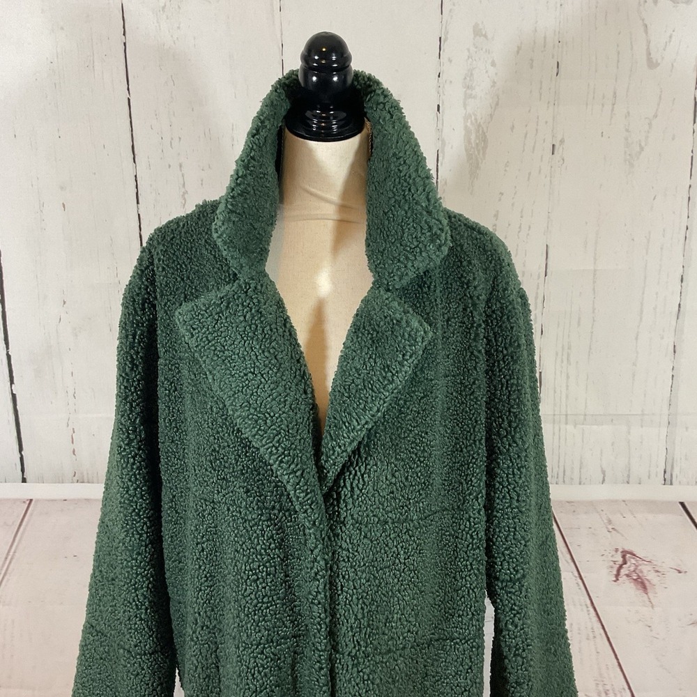 Monrow Teddy Coat Women L Green Faux Fur Sherpa Mid Length Chic Edgy Mob Wife - Picture 3 of 15